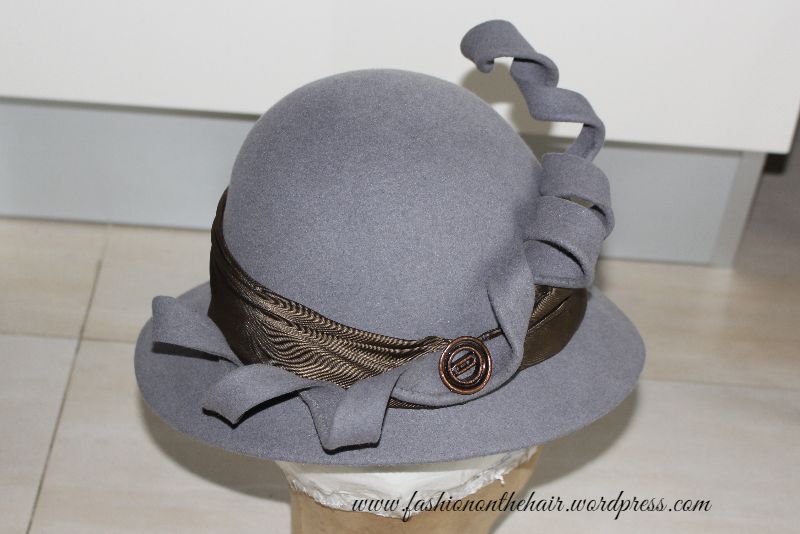 London Style Hat || Cappello stile Londinese